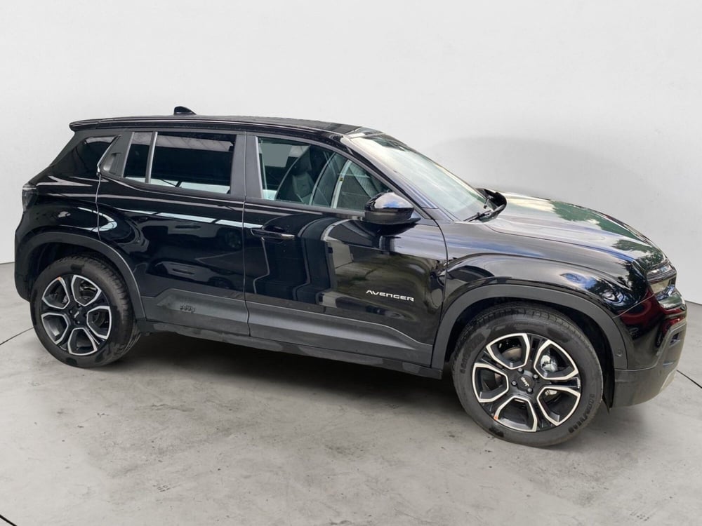 Jeep Avenger usata a Milano (5)