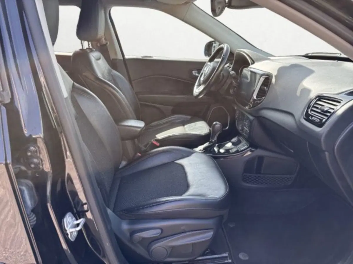 Jeep Compass usata a Treviso (10)