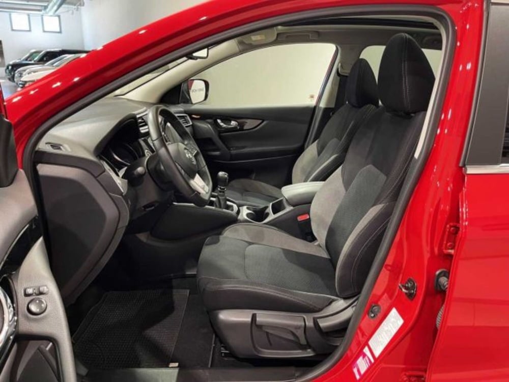 Nissan Qashqai usata a Sondrio (10)