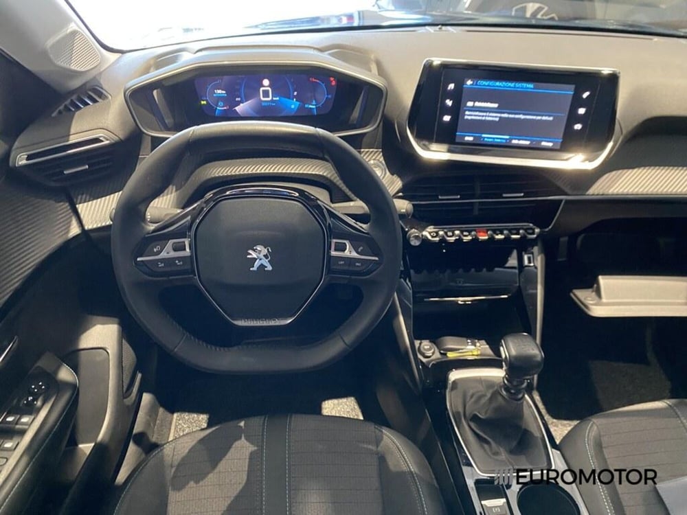 Peugeot 208 usata a Bari (15)