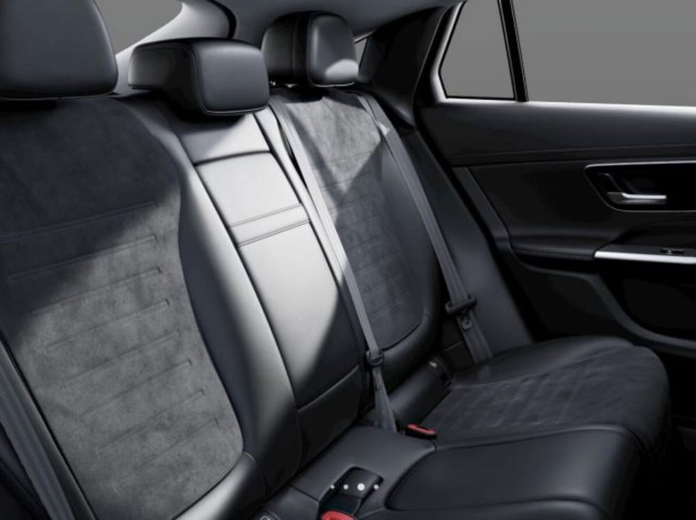 Mercedes-Benz GLC nuova a Verona (7)