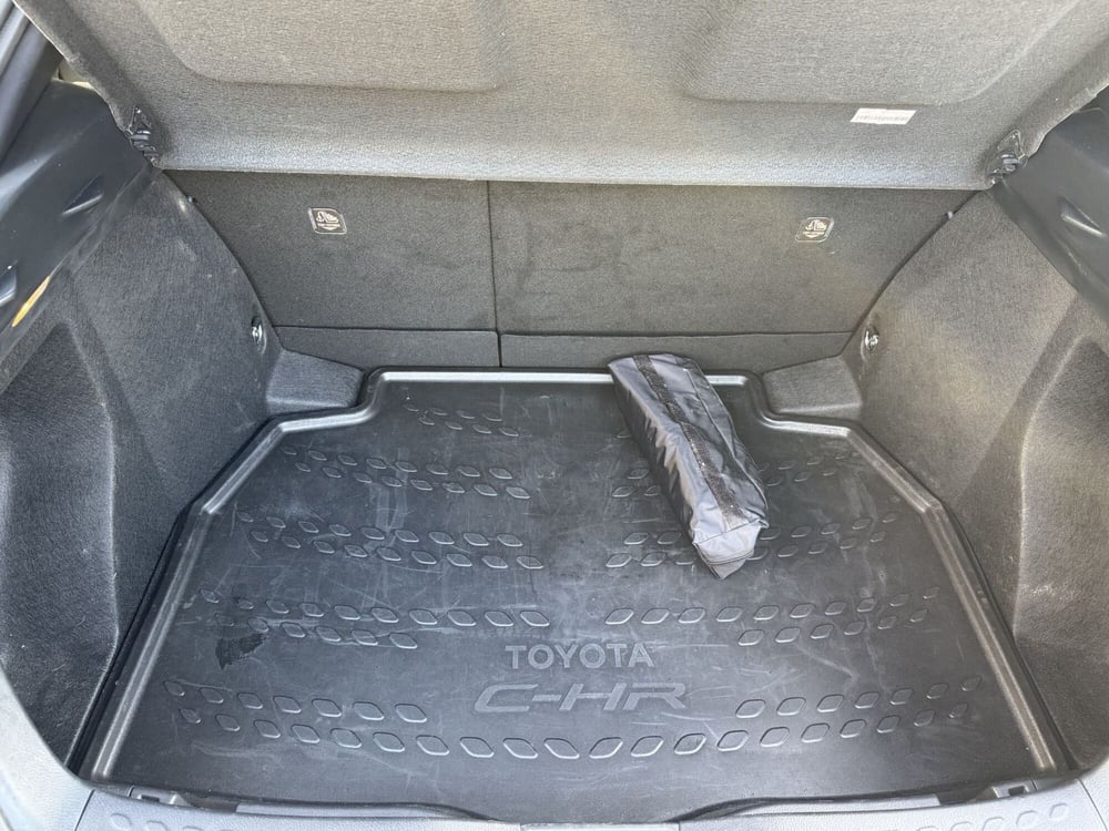 Toyota Toyota C-HR usata a Como (10)