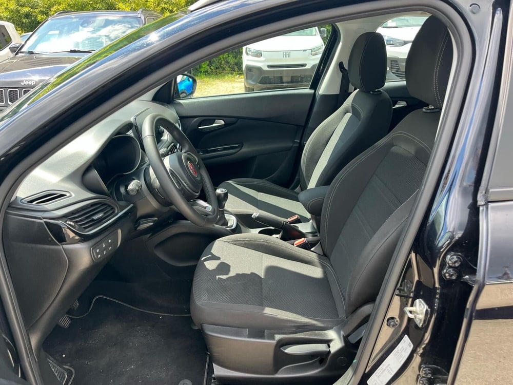 Fiat Tipo Station Wagon usata a Milano (10)