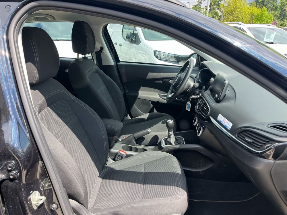 Fiat Tipo Station Wagon usata a Milano (11)