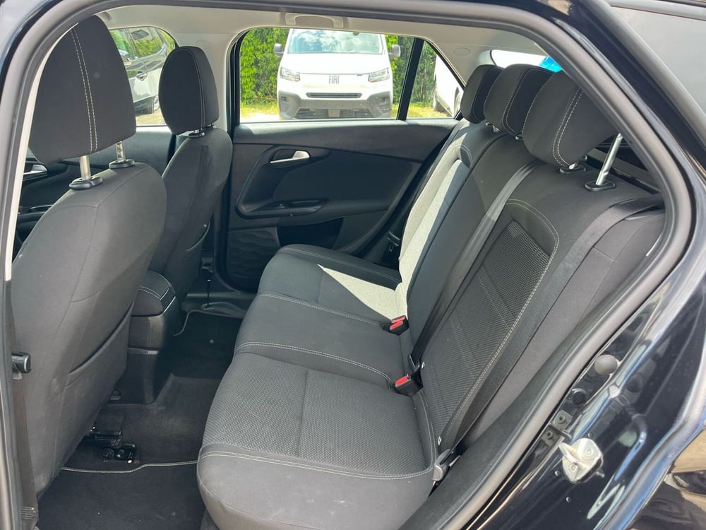 Fiat Tipo Station Wagon usata a Milano (12)