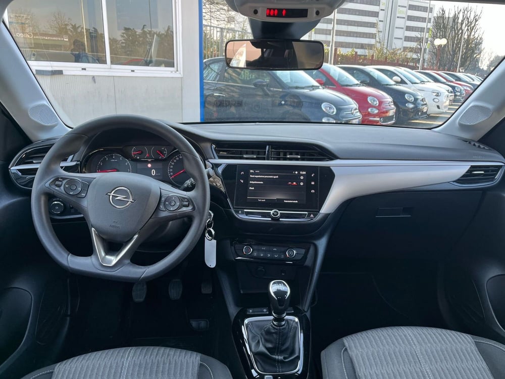 Opel Corsa usata a Milano (14)