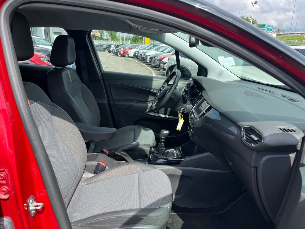 Opel Crossland usata a Milano (13)