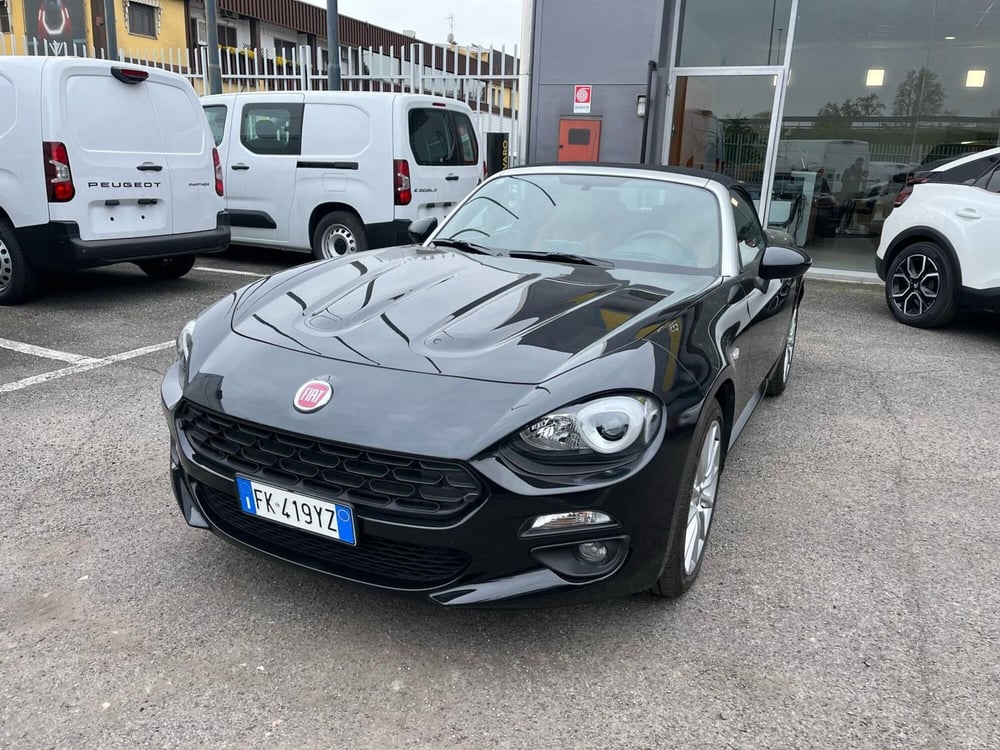 Fiat 124 spider usata a Milano