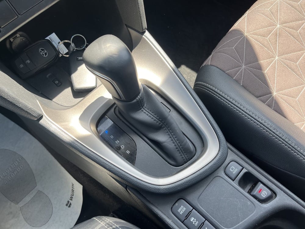 Toyota Yaris Cross usata a Ragusa (15)