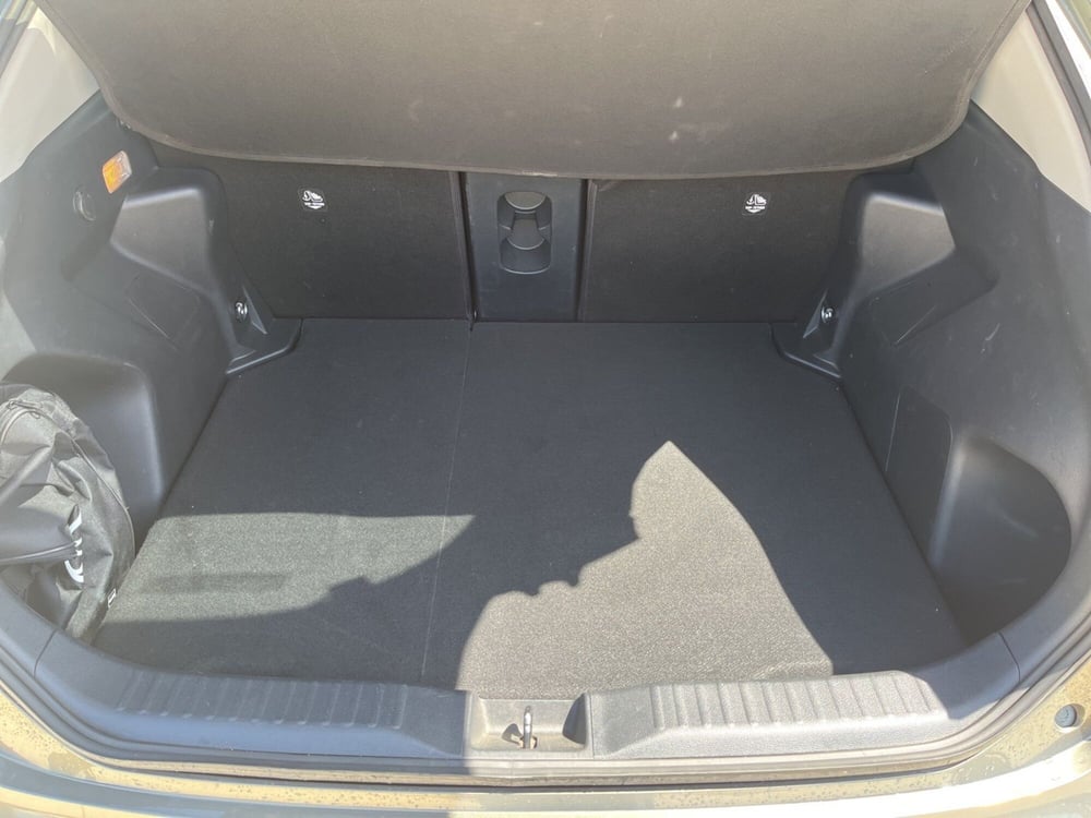 Toyota Yaris Cross usata a Ragusa (6)