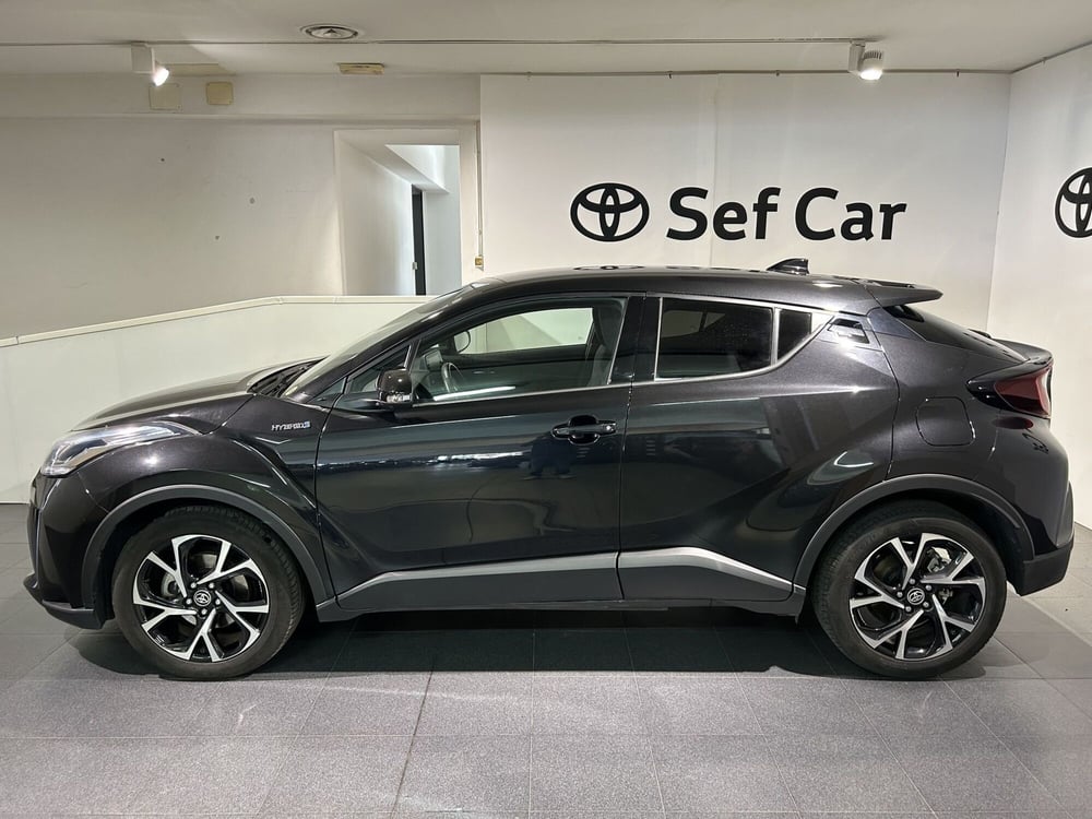 Toyota Toyota C-HR usata a Milano (3)