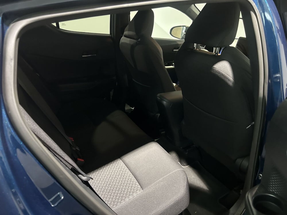 Toyota Toyota C-HR usata a Milano (13)
