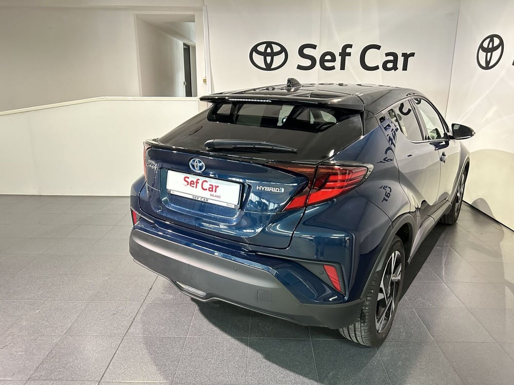 Toyota Toyota C-HR usata a Milano (4)