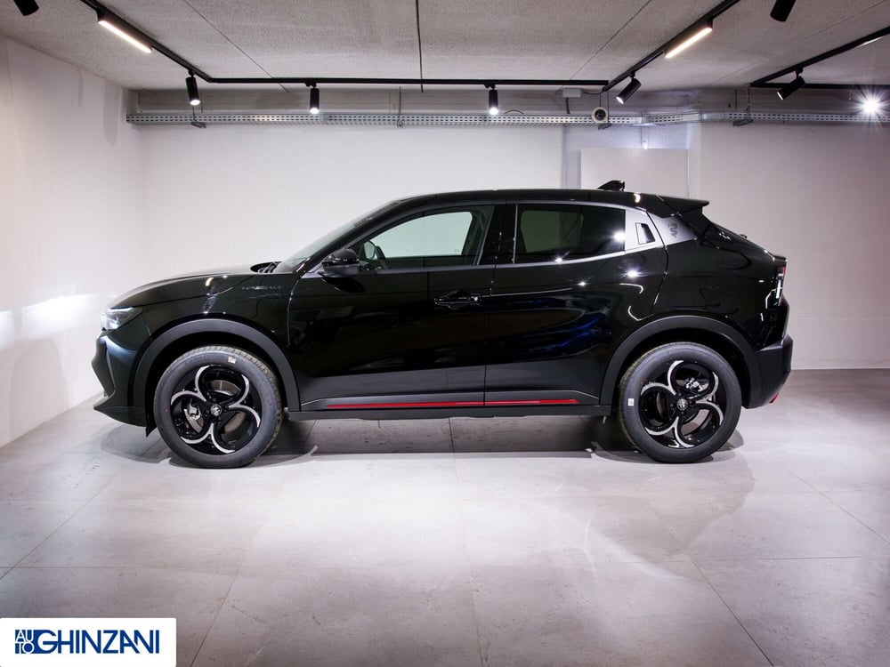 Alfa Romeo Junior nuova a Bergamo (5)
