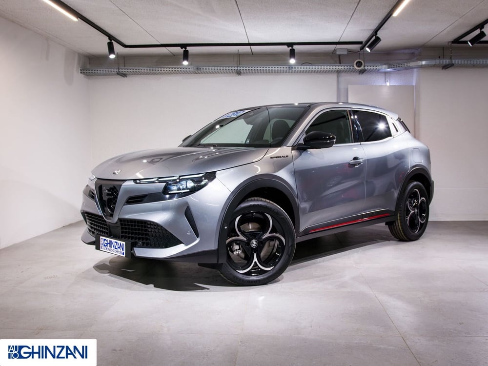 Alfa Romeo Junior nuova a Bergamo (3)