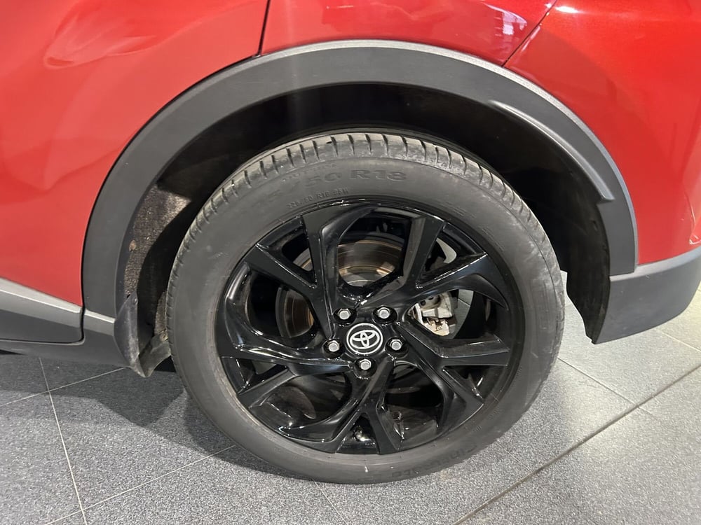 Toyota Toyota C-HR usata a Milano (14)