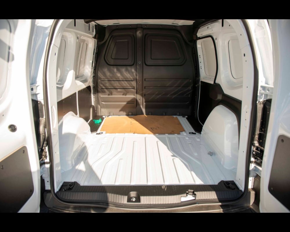 Renault Kangoo Furgone nuova a Treviso (10)