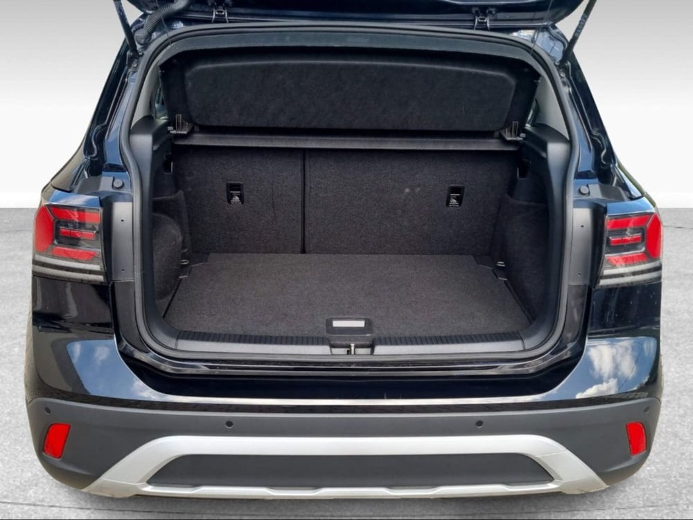 Volkswagen T-Cross usata a Livorno (14)