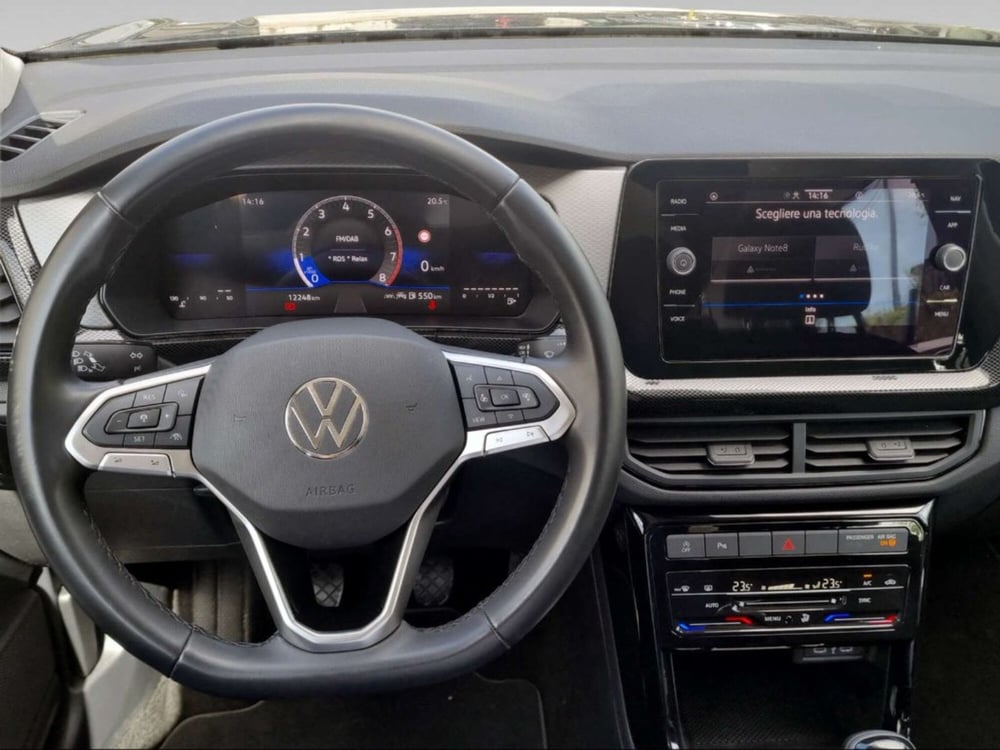 Volkswagen T-Cross usata a Livorno (8)
