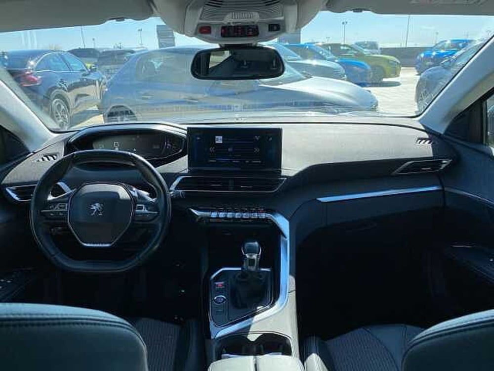 Peugeot 3008 usata a Catania (9)