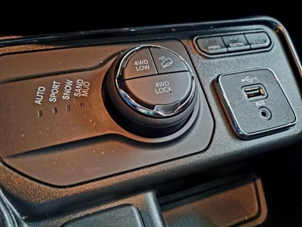 Jeep Compass usata a Padova (13)
