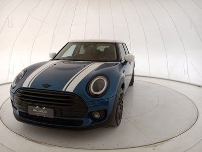 MINI Mini Clubman Clubman 1.5 Cooper Classic auto del 2023 usata a Bari