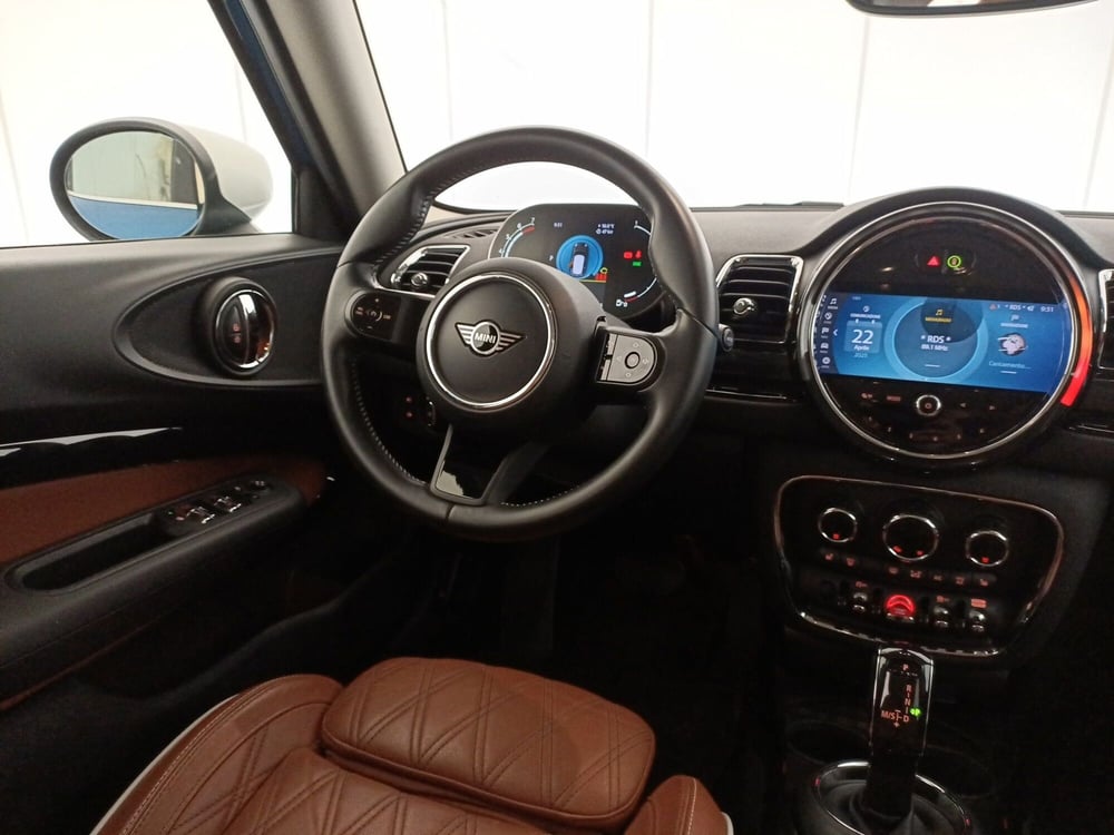 MINI Mini Clubman usata a Bari (9)