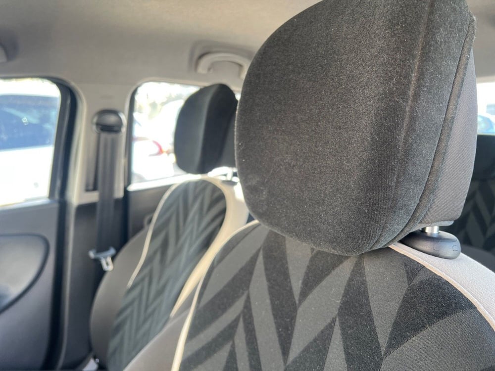 Lancia Ypsilon usata a Teramo (14)