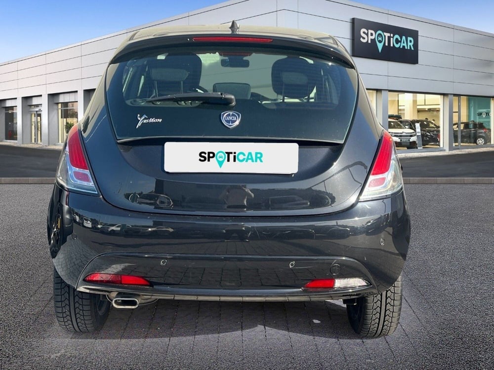 Lancia Ypsilon usata a Teramo (4)
