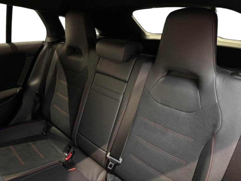 Mercedes-Benz CLA Shooting Brake usata a Bologna (16)