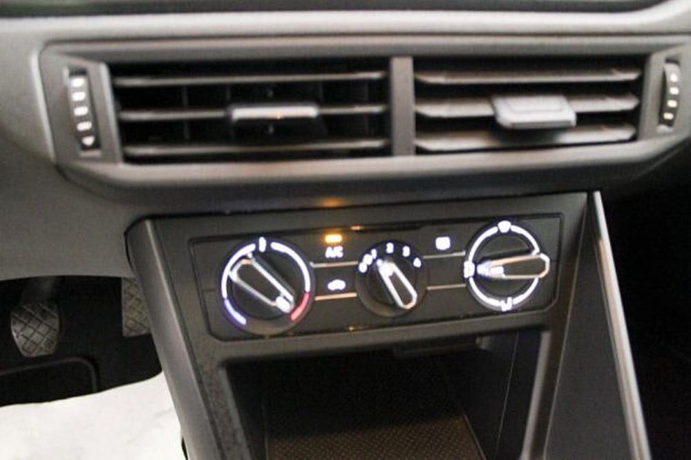 Volkswagen Polo usata a Novara (13)