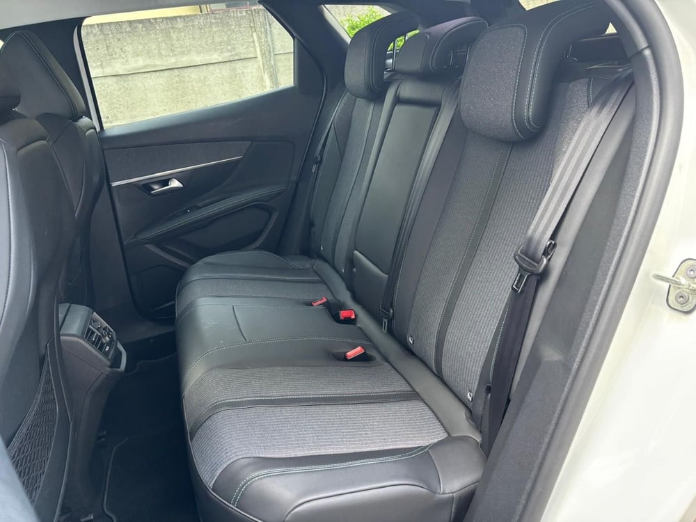 Peugeot 3008 usata a Como (12)