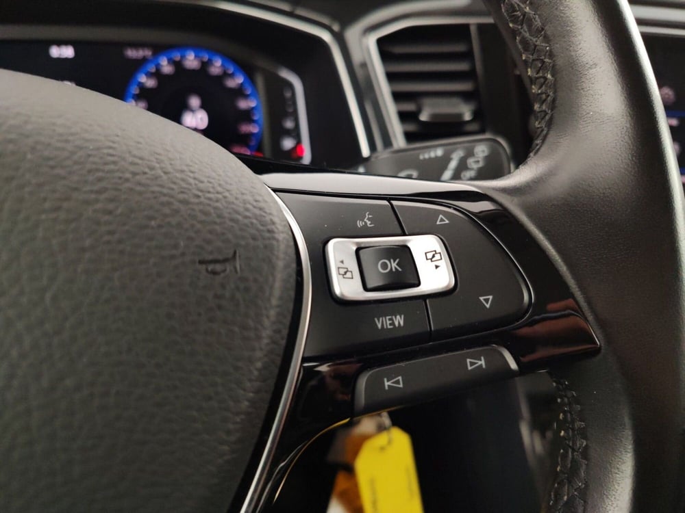 Volkswagen T-Roc usata a Massa-Carrara (14)