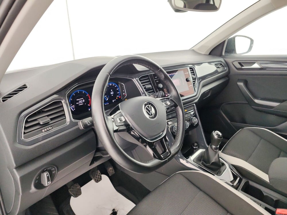 Volkswagen T-Roc usata a Massa-Carrara (8)