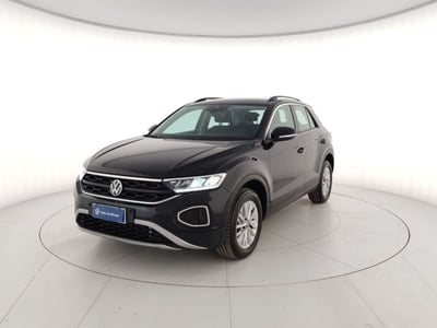 Volkswagen T-Roc 2.0 tdi Life 150cv dsg del 2024 usata a Massa
