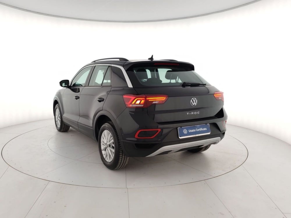 Volkswagen T-Roc usata a Massa-Carrara (2)