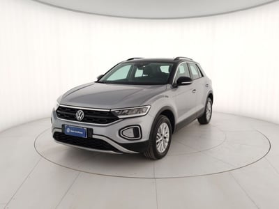 Volkswagen T-Roc 2.0 tdi Life 115cv del 2024 usata a Massa
