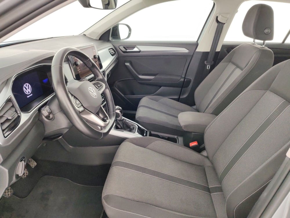 Volkswagen T-Roc usata a Massa-Carrara (7)