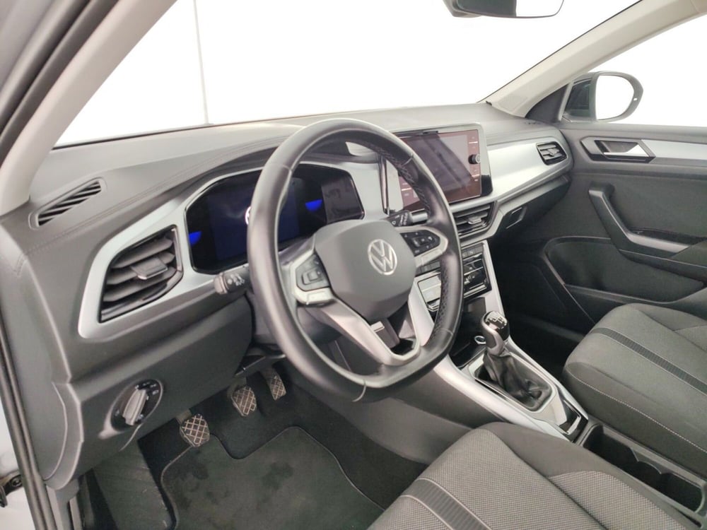 Volkswagen T-Roc usata a Massa-Carrara (8)