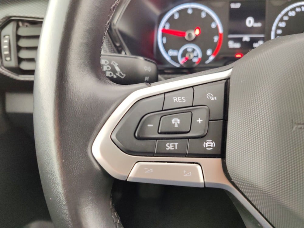 Volkswagen T-Cross usata a Massa-Carrara (13)
