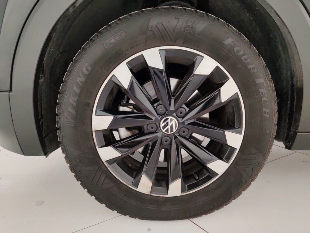 Volkswagen T-Cross usata a Massa-Carrara (6)