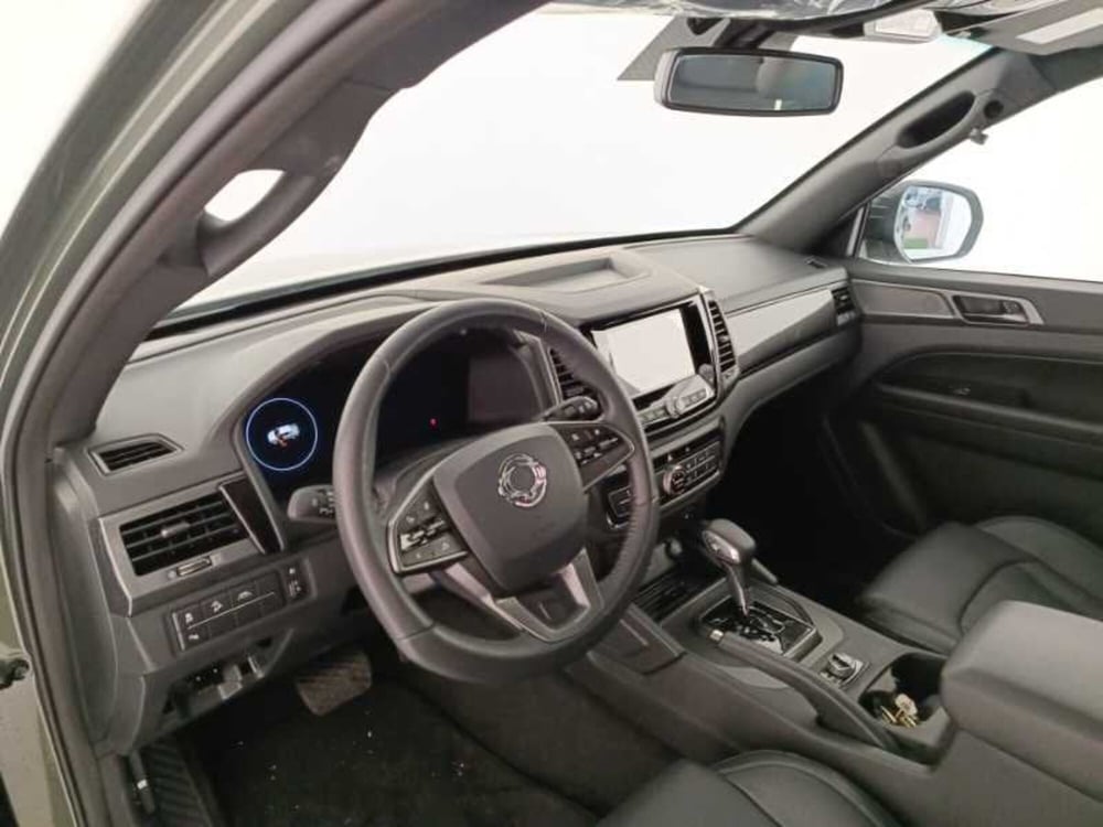 Ssangyong Rexton Sports nuova a Treviso (10)