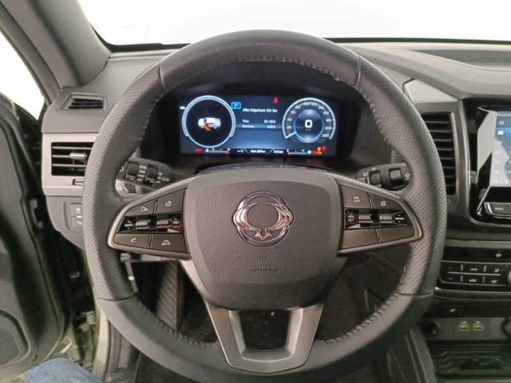 Ssangyong Rexton Sports nuova a Treviso (16)