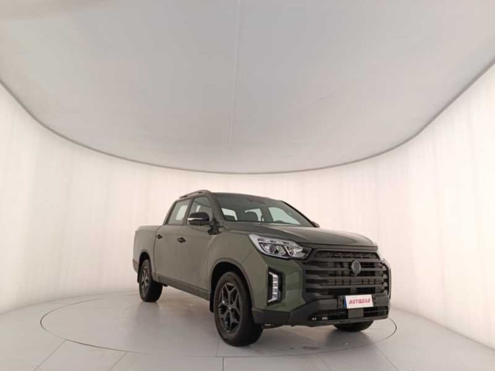 Ssangyong Rexton Sports nuova a Treviso (3)