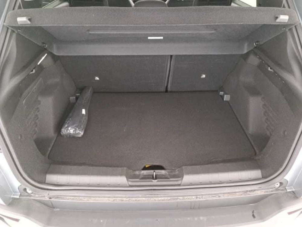 Jeep Avenger usata a Treviso (19)