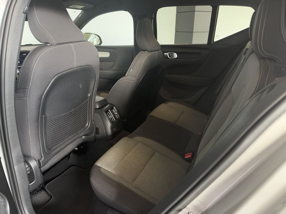 Volvo XC40 usata a Monza e Brianza (14)