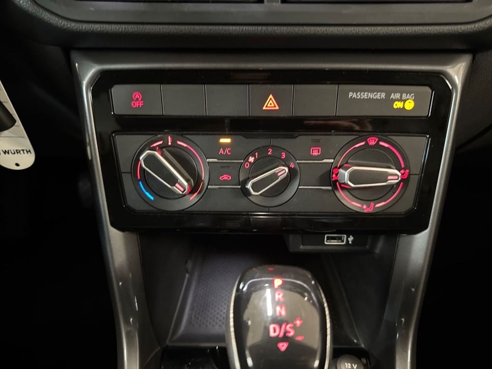 Volkswagen T-Cross usata a Firenze (15)