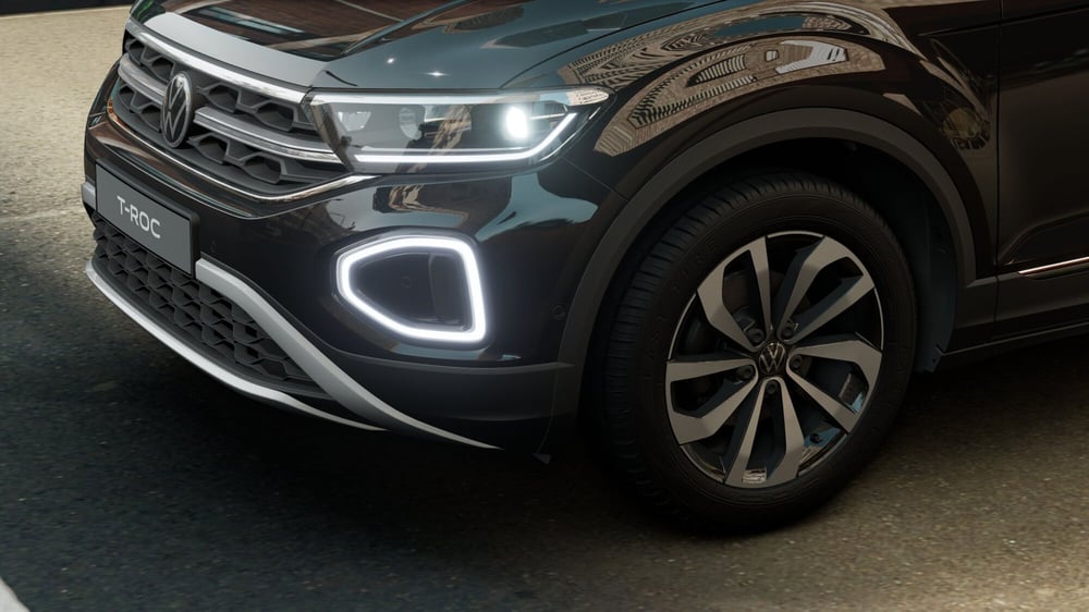 Volkswagen T-Roc nuova a Catanzaro (7)