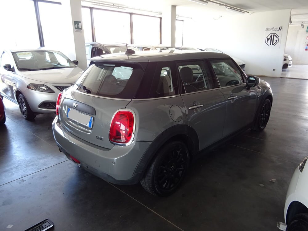 MINI Mini usata a Lucca (4)