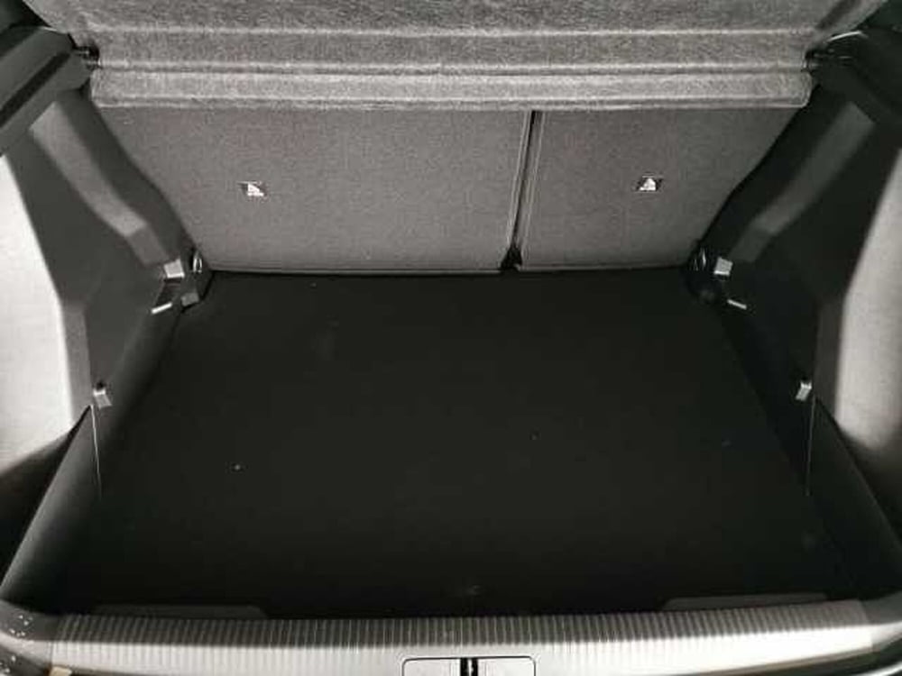 Peugeot 2008 nuova a Chieti (15)